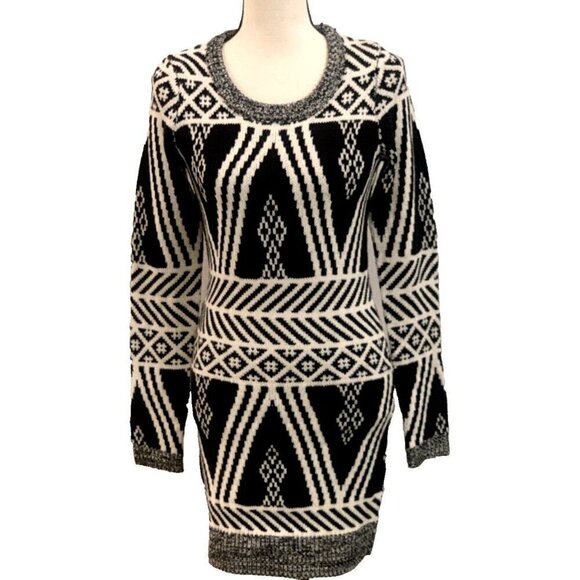 Pink Rose Dresses & Skirts - Pink Rose Womens Geo Knit Sweater Dress Size XS Black White Long Sleeve